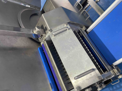 Машина для нарезки мяса и рыбы  Leaddenmar Meat Slicer L690