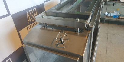 Пресс пневматический для сырокопченых колбас