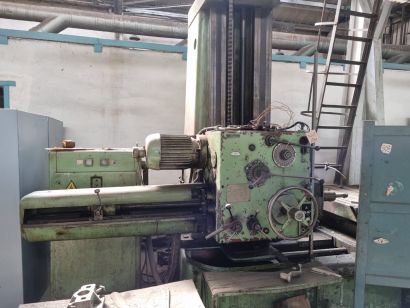 Расточной станок TOS H100а