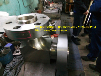 Угольник ГОСТ 22799-83 с резьбовыми фланцами