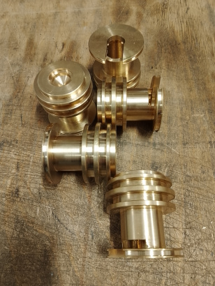 Поршень ТГМ4.01.07.(173,174,175,латунь)