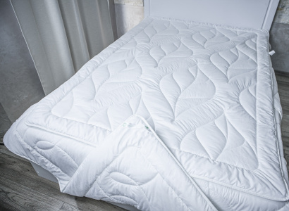 Одеяла стеганые дизайнерские.