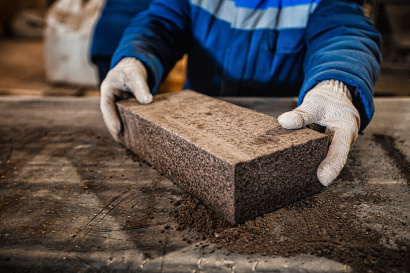 Кирпич огнеупорный