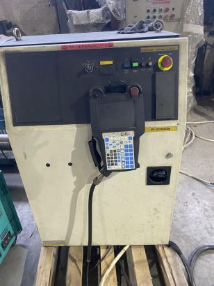 Промышленный робот Fanuc R-2000iC/165F