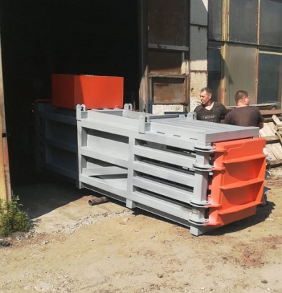 Пресс пакетировочный горизонтальный  Кубер-40Г Премиум