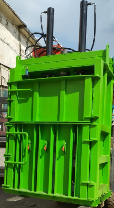 Пресс пакетировочный  вертикальный Кубер-16В