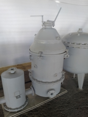 Карамельный вакуум-аппарат 33-2А-5, б/у в рабочем состоянии