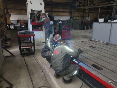 Опоры трубопроводов, металлоконструкции, емкостное оборудование