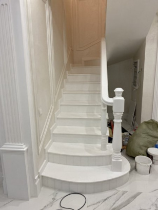 Ступени и столешницы из мрамора и гранита. Брусчатка. Монтаж