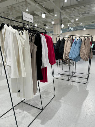 Швейная фабрика принимает заказы на пошив по всей России курток, пиджаков, брюк и др