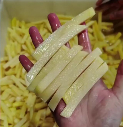 Фигурная нарезка бруском, слайсом и кубиком овощей Leaddenmar Dicer L2500