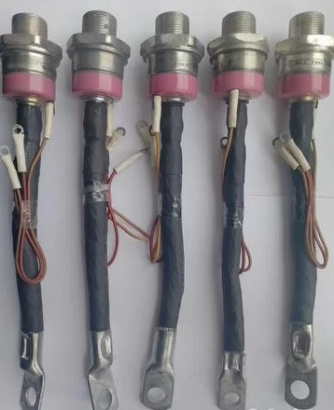 Силовые тиристоры Т171-200-7, новые