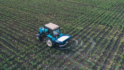 Разбрасыватель минеральных удобрений «Тверк»