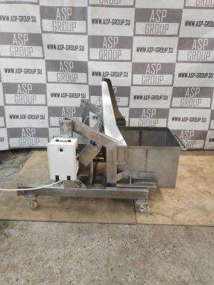 Подъемник опрокидыватель тележек гидравлический