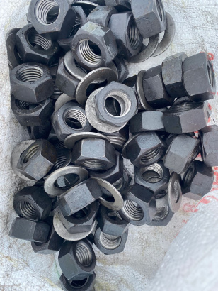 Футеровочные болты