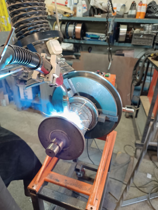 Изготавливаем и обрабатываем детали из металла различной сложности и габаритов