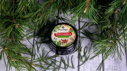 Брусника лесная - дикорастущая в сосновом сиропе из молодых сосновых шишек 250 гр