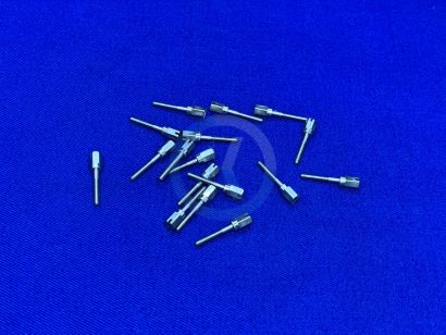 Винт АД8.907.038