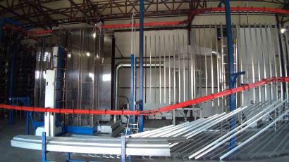 RoboZET - 1-3 осевые роботы-манипуляторы для промышленной покраски