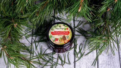 Сосновая паста из молодых сосновых шишек с лесной - дикорастущей клюквой и кедровым орехом 250 гр