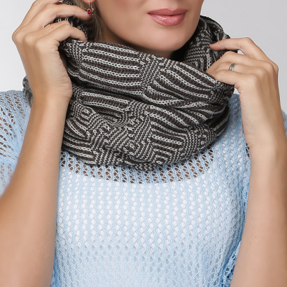 ШАРФ-СНУД ВЯЗАНЫЙ