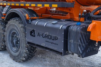 АКН-10 на шасси Камаз 43118-50 (КО-505, доп горловина, тех люк, подогрев слива)