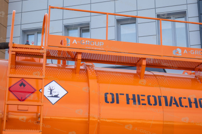 АКН-10 на шасси Камаз 43118-50 (КО-505, доп горловина, тех люк, подогрев слива)