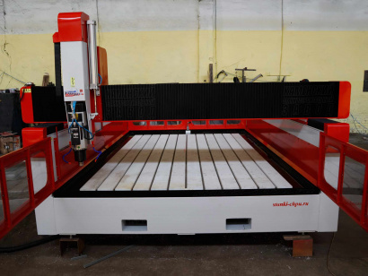 Фрезерный ЧПУ станок по камню «Мастер-2+А» (2000x3000x400)