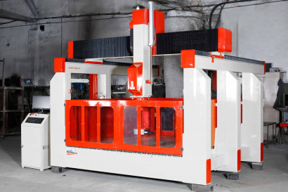 Станок ЧПУ фрезерный 5 осевой по камню 17K-2 (1500x3000x700)