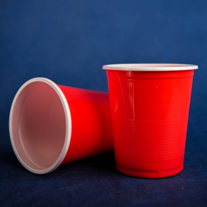 Стакан одноразовый 500мл пластиковый двухслойный Бочонок Экстра красно-белый 60/20/1200