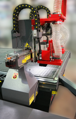 3200 серия Двухшпиндельный трехкоординатный фрезерно-гравировальный станок с ЧПУ