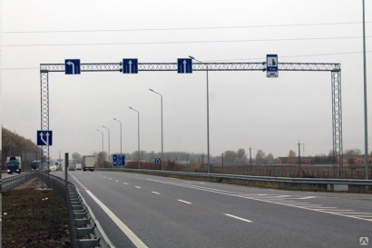 Металлические опоры для дорожных знаков и указателей