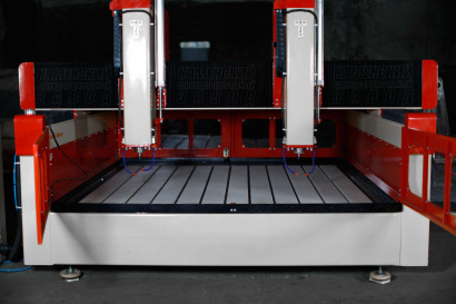 Станок ЧПУ фрезерный двухшпиндельный по камню 17Kx2-1 (1300x1300x400)