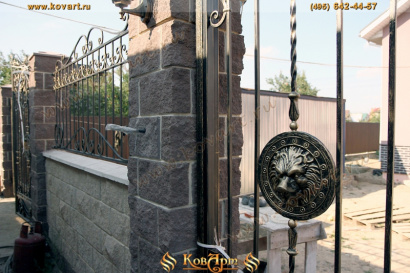 Ковано-сварной секционный забор