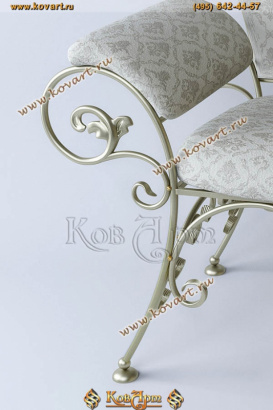 Ажурное кованое кресло