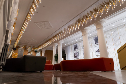 Интерьерный светильник SVETHOLL Гелиос подвесной композиция 3х12