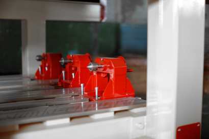 Станок ЧПУ фрезерный 4-осевой трехшпиндельный по камню 17Kx3+4-1 (1300x1500x400)