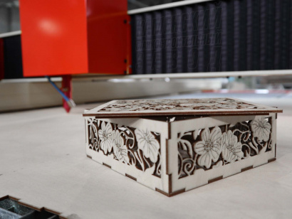 Лазерный станок ЧПУ CNC-1325-Laser (1300x2500)