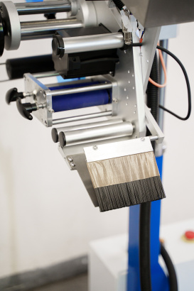 Автоматическая этикетировочная машина AS-P05