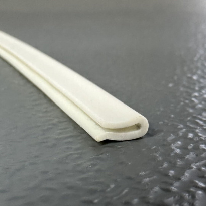 Защитная кромка для изделий из металла