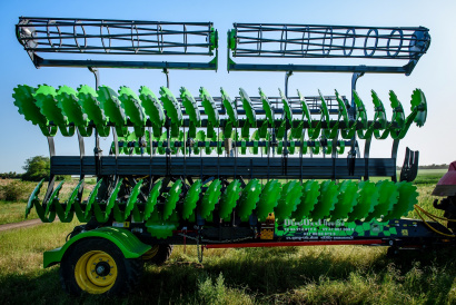 Дисковая борона Carbon D10500