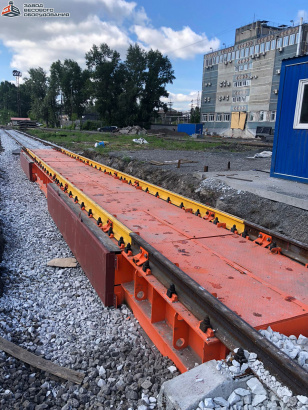 Железнодорожные вагонные весы ВТВ для статико-динамического взвешивания 80 тонн