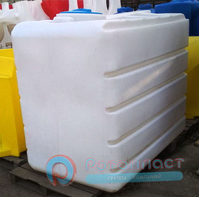Пластиковая прямоугольная емкость 5000 литров