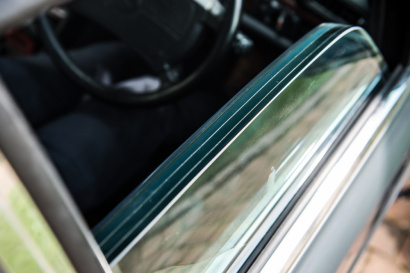 Бронированное стекло