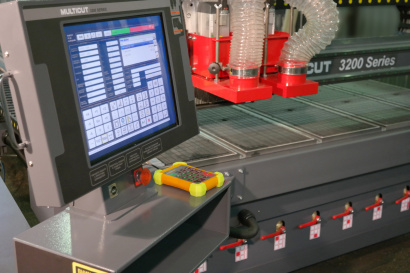 3200 серия Двухшпиндельный трехкоординатный фрезерно-гравировальный станок с ЧПУ