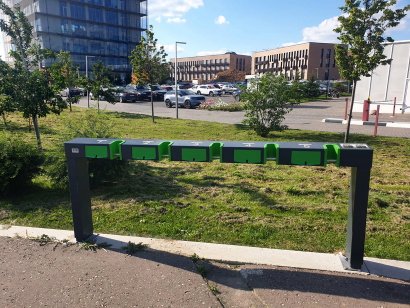 Зарядная станция для электросамокатов (самокатопарковка)