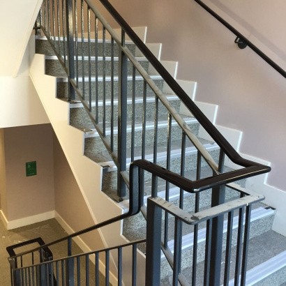 Поручень на перила ПЛ 40х4 (21 метр)