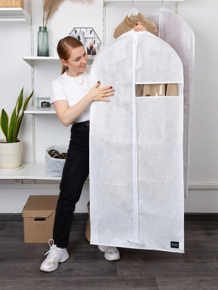 Чехол для одежды из спанбонда