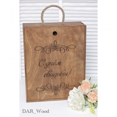 Деревянный пенал с гравировкой