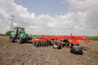Борона-плуг батарейная дисковая тяжелая серии БПТ ДЕМЕТРА® от 4,2 до 6 метров